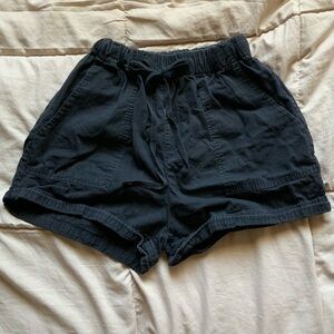 Black Tie Linen Shorts